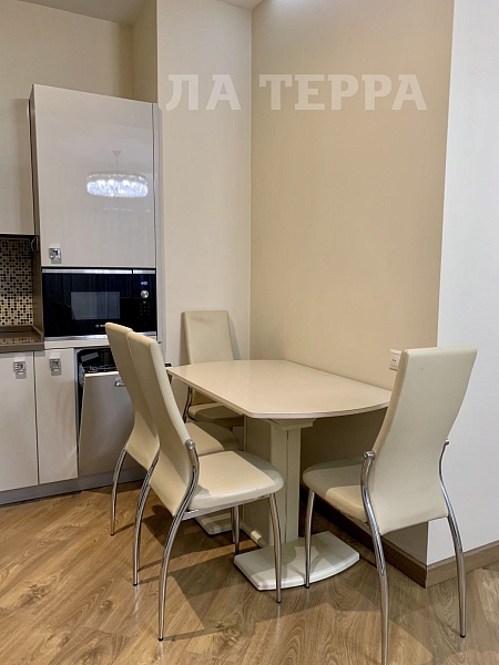 Снять 1-к квартиру, 57 кв.м., Заречье рп, Медовая ул, 4 (№74467)