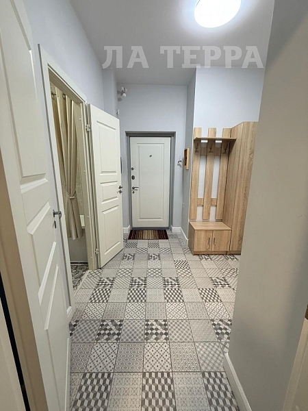 Снять 1-к квартиру, 41 кв.м., Москва, Сосенское, Липовый парк, 7 (№74306)