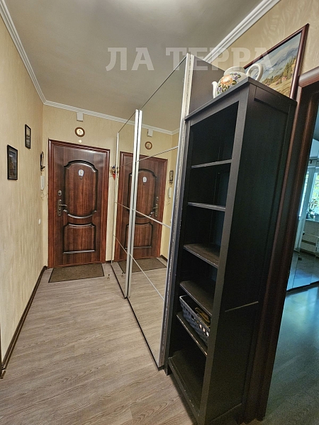 Квартира по адресу: Москва, Строгино, Строгинский б-р, 4к1, общая площадь 65.3 (№74459)