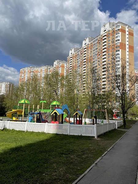 Квартира по адресу: Москва, Радужная, 14к5, общая площадь 131.1 (№74043)