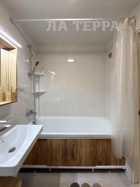 Снять 2-к квартиру, 55 кв.м., Москва, Салтыковская ул, 6/1к7 (№74314)