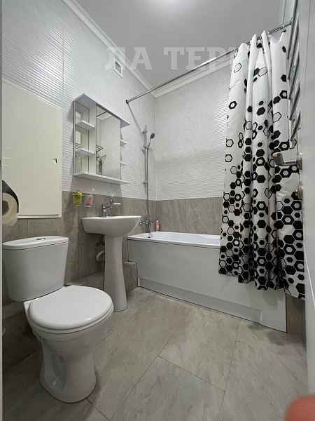 Снять 1-к квартиру, 42 кв.м., Красногорск, Липовой Рощи ул, 6к2 (№74316)