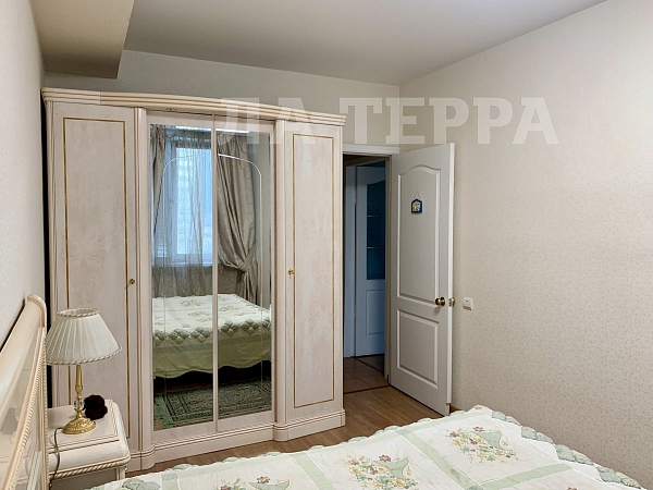 Снять 2-к квартиру, 55 кв.м., Москва, Арбат, Новый Арбат ул, 22 (№74468)