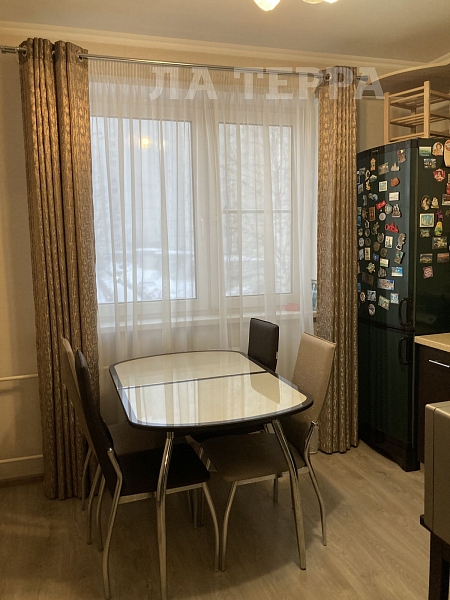Снять 4-к квартиру, 95 кв.м., Москва, Академический, Кедрова ул, 19 (№74235) Снять 4-к квартиру, 95 кв.м., Москва, Академический, Кедрова ул, 19 (№74235)