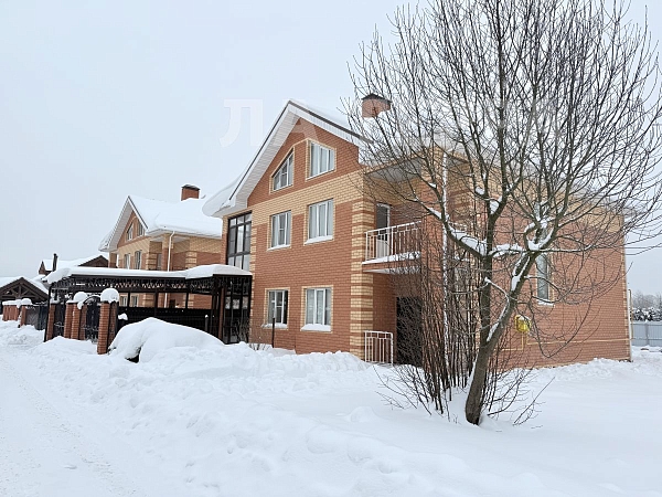 Таунхаус, 180 кв.м., село Былово, -, 222/4 (№74320)