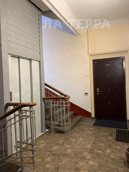 Снять 2-к квартиру, 53 кв.м., Москва, Хамовники, Саввинская наб, 3 (№74391)