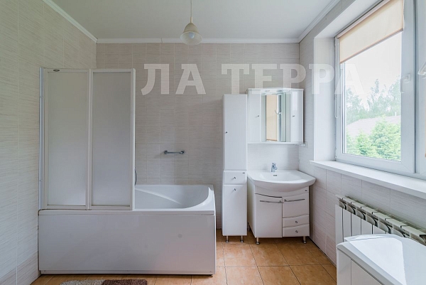 Дом, 208 кв.м., Андреевское, Родниковая ул, 15А (№74361)