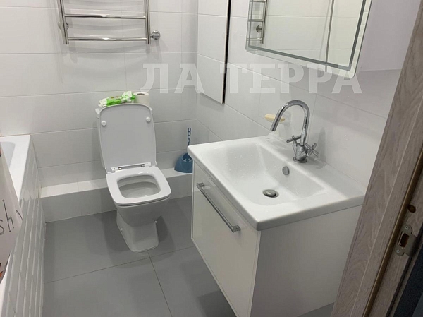 Снять 1-к квартиру, 32 кв.м., Новоивановское рп, Эйнштейна б-р, 3 (№74210) Снять 1-к квартиру, 32 кв.м., Новоивановское рп, Эйнштейна б-р, 3 (№74210)