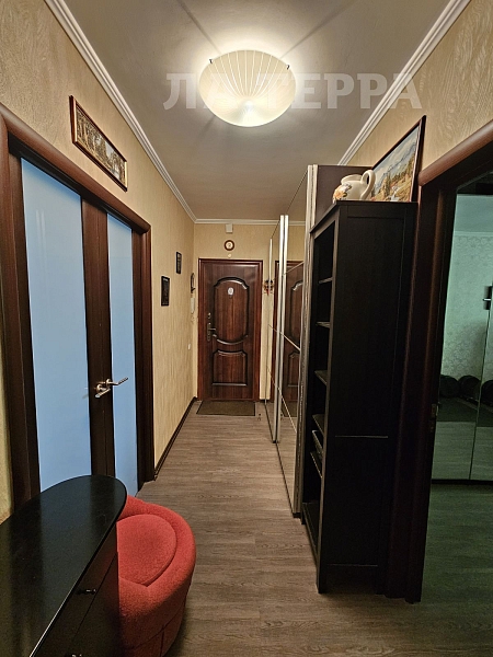 Квартира по адресу: Москва, Строгино, Строгинский б-р, 4к1, общая площадь 65.3 (№74459)