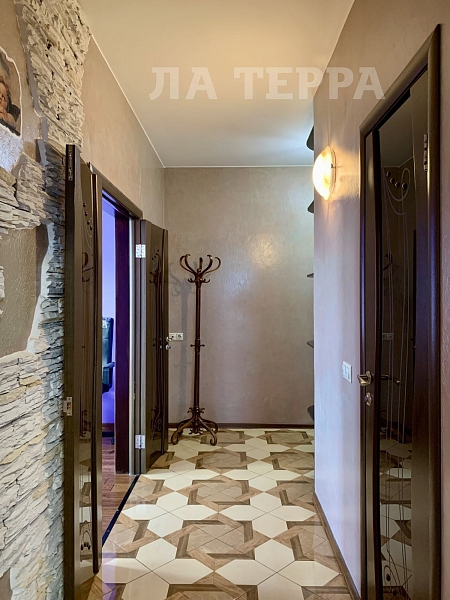 Снять 1-к квартиру, 40 кв.м., Москва, Сходненская ул, 6 корп. 1 (№74551)