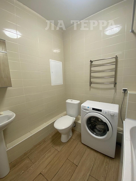 Снять 1-к квартиру, 41 кв.м., Раздоры, Липовой Рощи ул, 1к2 (№74270) Снять 1-к квартиру, 41 кв.м., Раздоры, Липовой Рощи ул, 1к2 (№74270)