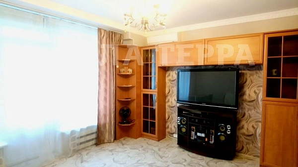 Снять 3-к квартиру, 72 кв.м., Москва, Обручевский, Новаторов ул, 14к2 (№73821) Снять 3-к квартиру, 72 кв.м., Москва, Обручевский, Новаторов ул, 14к2 (№73821)