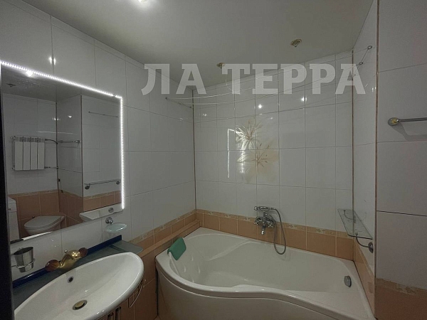 Квартира по адресу: Красногорск, Красногорский б-р, 17, общая площадь 94.7 (№74424)