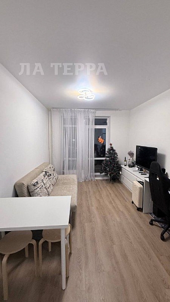 Квартира по адресу: Путилково, Вольная ул, 5, общая площадь 38 (№74414)