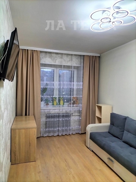 Снять 2-к квартиру, 54 кв.м., Мисайлово, Литературный б-р, 2