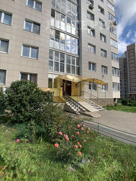 Квартира по адресу: Звенигород, Восточный р-н,  3 мкр, 5, общая площадь 65.2 (№73880)