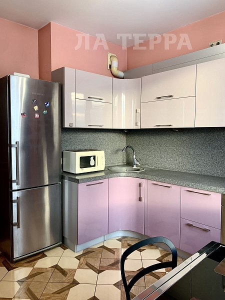 Снять 1-к квартиру, 40 кв.м., Москва, Сходненская ул, 6 корп. 1 (№74551)