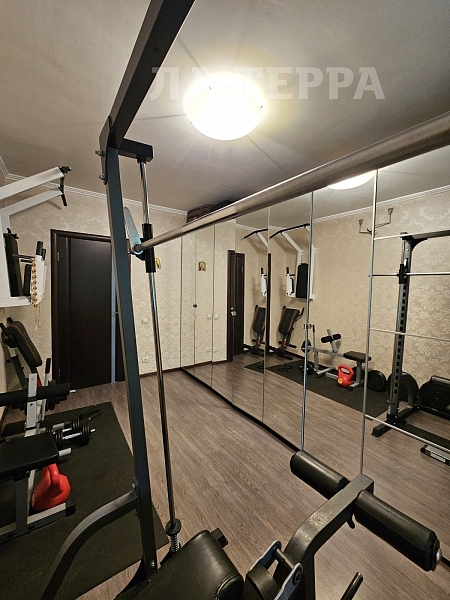 Квартира по адресу: Москва, Строгино, Строгинский б-р, 4к1, общая площадь 65.3 (№74459)