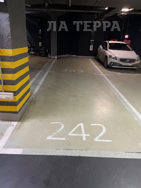 Машиноместо, Красногорск, Авангардная ул, 4