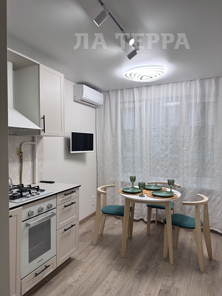 Снять 1-к квартиру, 35 кв.м., Москва, Можайский, Кутузова ул, 7 (№74539)