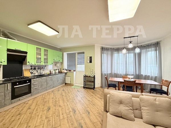 Таунхаус, 180 кв.м., село Былово, -, 222/4 (№74496)