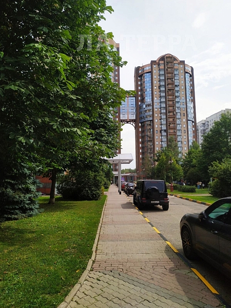 Квартира по адресу: Москва, Можайское ш, 2, общая площадь 236.2 (№74530)