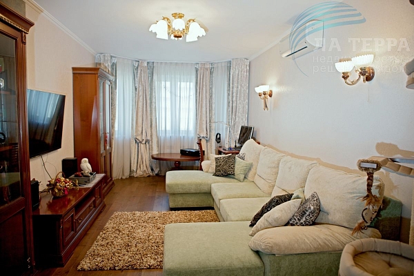 Квартира по адресу: Москва, Академика Анохина ул, 13, общая площадь 76 (№33519)
