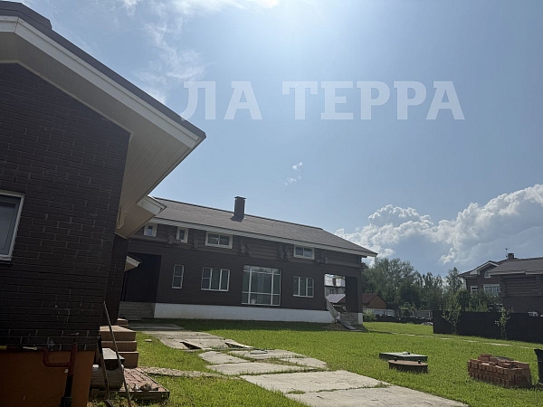 Дом, 513 кв.м., Лапино, - (№74240) Дом, 513 кв.м., Лапино, - (№74240)
