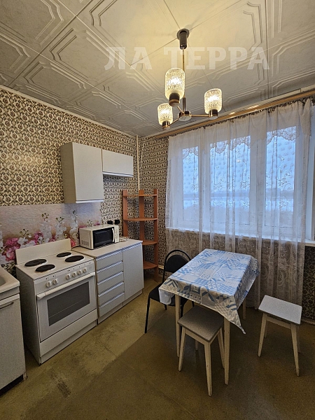 Снять 1-к квартиру, 38 кв.м., Москва, Строгино, Твардовского ул, 18к2 (№74161)