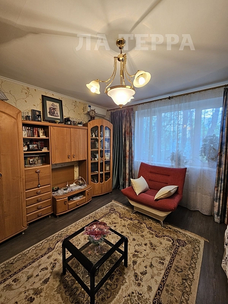 Квартира по адресу: Москва, Строгино, Строгинский б-р, 4к1, общая площадь 65.3 (№74459)