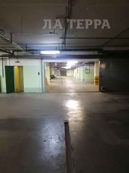 Машиноместо, Москва, Совхозная ул, 41 (№70123)