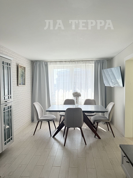 Квартира по адресу: Москва, Николо-Хованская ул, 34, общая площадь 151.67 (№74255)