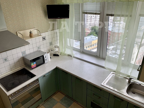 Снять 2-к квартиру, 55 кв.м., Москва, Арбат, Новый Арбат ул, 22 (№74468)