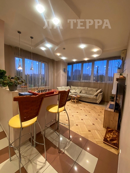 Снять 3-к квартиру, 80 кв.м., Москва, Очаково-Матвеевское, Веерная ул, 22к3 (№73807) Снять 3-к квартиру, 80 кв.м., Москва, Очаково-Матвеевское, Веерная ул, 22к3 (№73807)