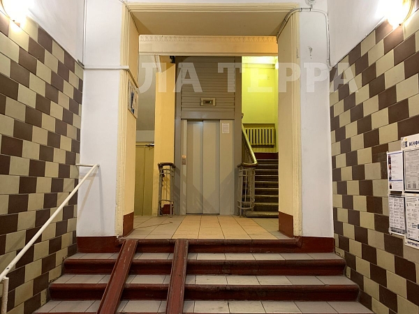 Снять 2-к квартиру, 53 кв.м., Москва, Хамовники, Саввинская наб, 3 (№74525)