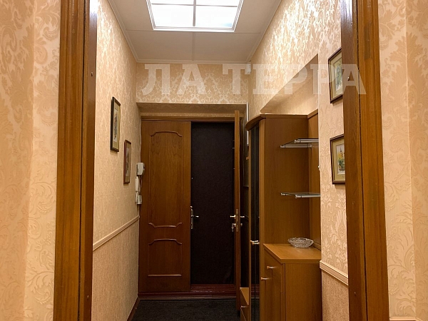 Снять 2-к квартиру, 53 кв.м., Москва, Хамовники, Саввинская наб, 3 (№74391)