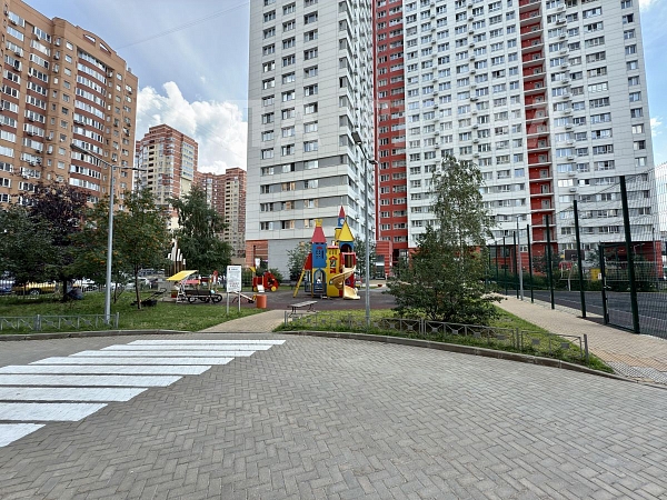 Снять Студия, 40 кв.м., Люберцы, Кирова ул, 12к1 (№74263) Снять Студия, 40 кв.м., Люберцы, Кирова ул, 12к1 (№74263)