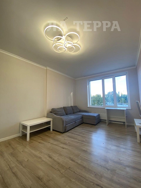 Снять 1-к квартиру, 41 кв.м., Раздоры, Липовой Рощи ул, 1к2 (№74270) Снять 1-к квартиру, 41 кв.м., Раздоры, Липовой Рощи ул, 1к2 (№74270)
