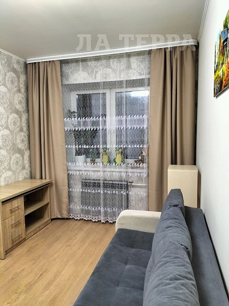 Снять 2-к квартиру, 54 кв.м., Мисайлово, Литературный б-р, 2 (№74469)