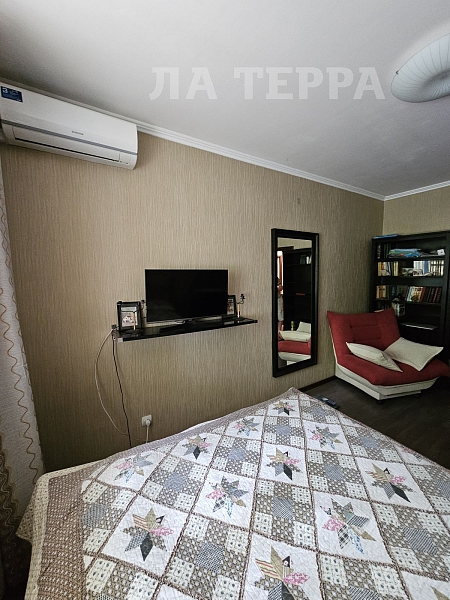 Квартира по адресу: Москва, Строгино, Строгинский б-р, 4к1, общая площадь 65.3 (№74459)