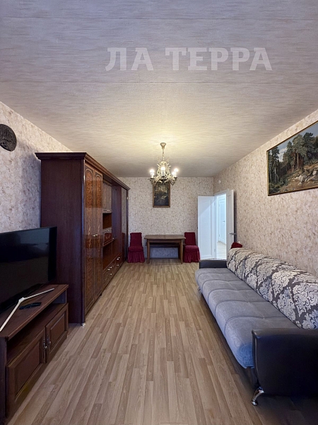 Снять 2-к квартиру, 59 кв.м., Москва, Фили-Давыдково, Кременчугская ул, 5к3 (№74230) Снять 2-к квартиру, 59 кв.м., Москва, Фили-Давыдково, Кременчугская ул, 5к3 (№74230)