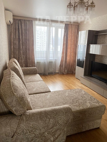 Снять 2-к квартиру, 45 кв.м., Москва, Кунцево, Кутузова ул, 3