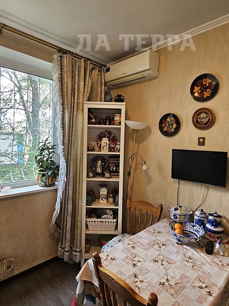 Квартира по адресу: Москва, Строгино, Строгинский б-р, 4к1, общая площадь 65.3 (№74459)