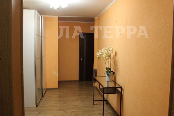 Квартира по адресу: Красного, ул. Военный Городок Павшино, 5, общая площадь 84.7 (№74369)