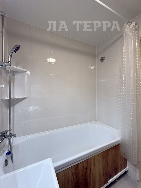 Снять 2-к квартиру, 55 кв.м., Москва, Салтыковская ул, 6/1к7 (№74314) Снять 2-к квартиру, 55 кв.м., Москва, Салтыковская ул, 6/1к7 (№74314)
