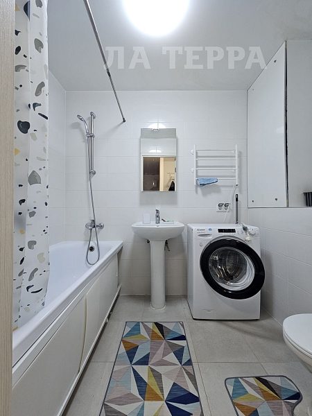 Снять 2-к квартиру, 37 кв.м., Ильинское-Усово, Заповедная ул, 10 (№74324)