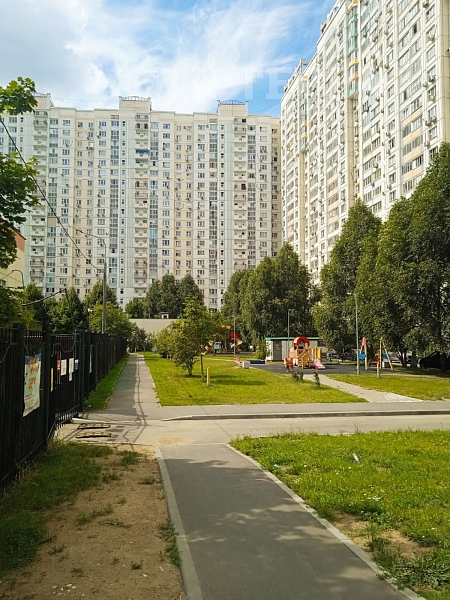 Снять 1-к квартиру, 42 кв.м., Москва, Васильцовский Стан ул, 11 (№74548)