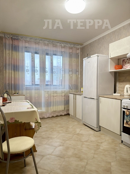Снять 2-к квартиру, 60 кв.м., Одинцово, Чистяковой ул, 58 (№74191) Снять 2-к квартиру, 60 кв.м., Одинцово, Чистяковой ул, 58 (№74191)