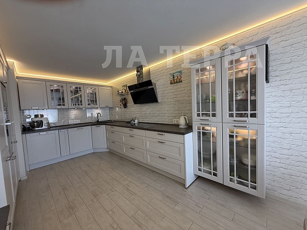 Квартира по адресу: Москва, Николо-Хованская ул, 34, общая площадь 151.67 (№74255)