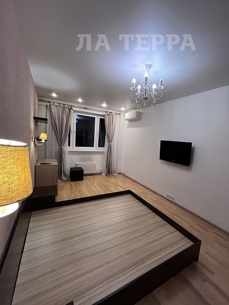 Квартира по адресу: Москва, Строгино, Твардовского ул, 2к4, общая площадь 40 (№73809)